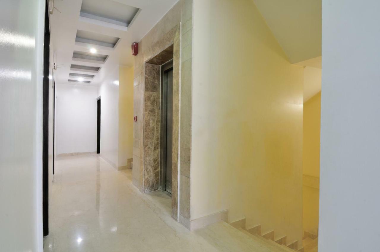 Hotel Benz International Дели Экстерьер фото